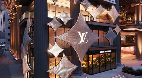 louis vuitton cafe bangkok